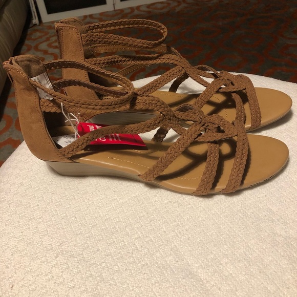 dexflex sandals